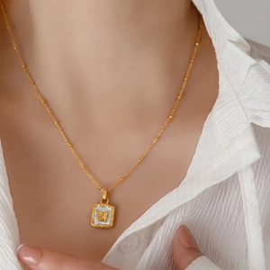 18k gold plated stainless steel square pendant necklace with shell butterfly inlay