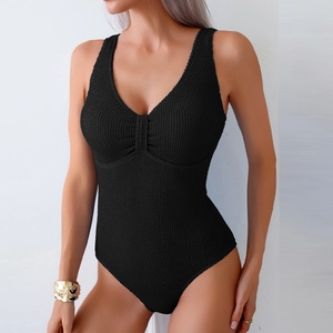 Maillot de bain une pièce noir élégant en tissu seersucker avec col en V profond et chic