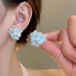 Floral Stud Earrings For Women Elegant 3D Flower Resin Jewelry With Silver Earring Post Vintage Style