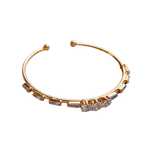 18K gold-plated open cuff bracelet with sparkling zircon stones in a vintage French style