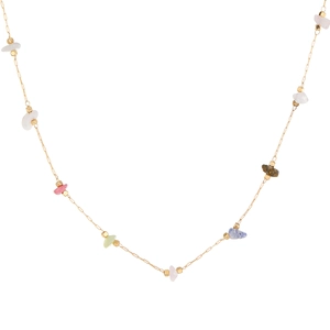 Detail einer böhmischen Goldkette mit bunten Natursteinen und Seestern-Anhängern