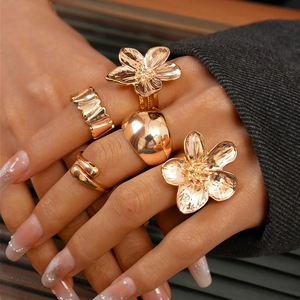 Alloy Flower Rings Irregular Wave Geometric Minimalist Adjustable Metal Fashion Jewelry For Women Elegant