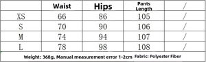 Guide des tailles détaillé pour ensemble en tweed avec mesures de taille et de hanches