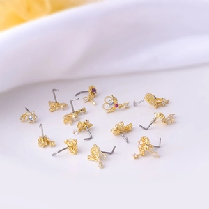 Clous de nez en forme de L en titane doré 20G avec pendentifs en zircon cœur et étoile