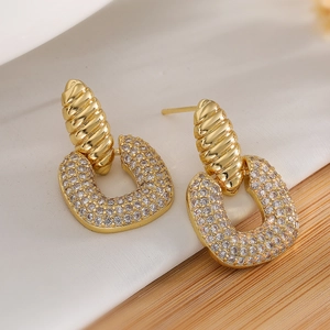 Elegante 18K vergoldete geometrische Spiralohrringe mit funkelnden Zirkonia-Kristallen