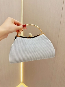 Women's Pleated Evening Bag Rhinestone Ball Clasp Metal Ring Handle Clutch Handbag With Chain Strap For Banquet Party Wedding