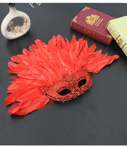 Rood glinsterende veren vos masquerade masker voor Halloween feest kostuum foto rekwisieten