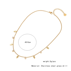 Detail of gold stainless steel chain with leaf charms and 40+5cm length parameter