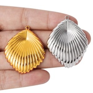 Creative 304 stainless steel shell pendants in gold and silver for DIY jewelry making