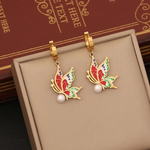 Retro Schmetterling Halskette Set mit bunten Emailleflügeln und Perlen auf Goldmetall