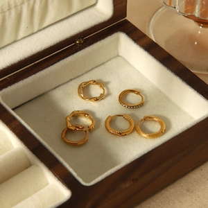Boucles D'oreilles Créoles Or 18 Carats Plaqué Acier Inoxydable Rond Zircone Géométrique Texture Torsadée Pour Femme