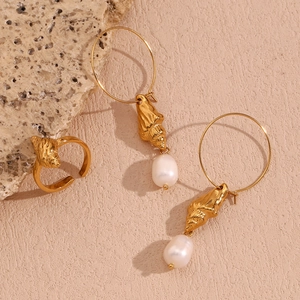 Golden 18K plated stainless steel conch hoop earrings and ring set with white pearls