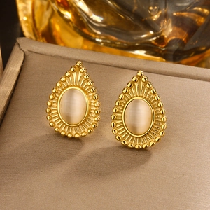 Vintage 18K gold plated heart earrings with teardrop cat eye stone for women