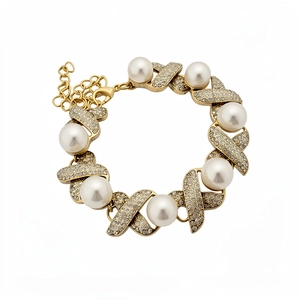 Elegant vintage gold-plated X-link necklace with pearls and pavé rhinestones, women