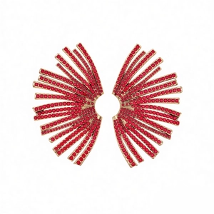 Luxurious geometric fan-shaped gold stud earrings with sparkling red rhinestones