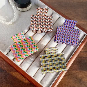 Acrylic Checkerboard Hair Claw Clip Korean Style Plaid Geometric Shark Hairpin Elegant Headpiece For Women Girls Hair Accessory