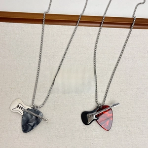 Guitar pick heart pendant necklace with stainless steel bead chain for casual style