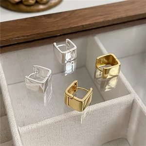 Polished S925 sterling silver geometric square hoop earrings in gold and silver set