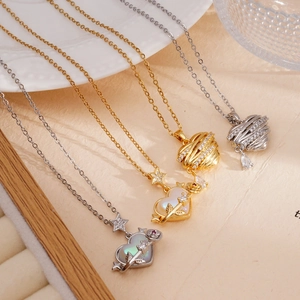 18K gold and silver plated heart necklaces with zircon and mother of pearl pendants