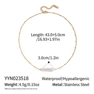 Detail view of 18K gold plated pearl necklace with technical size and material specifications