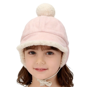Bonnet d'hiver rose en velours pour enfant avec cache-oreilles et pompon doux