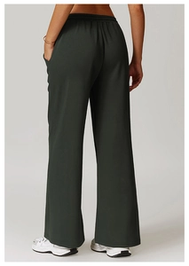 Rückansicht einer dunkelgrauen High-Waist-Sweathose mit weitem Bein und elastischem Bund
