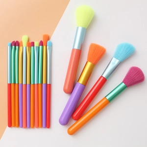 Makeup Brushes Colorful Rainbow Synthetic Fiber Bristles Plastic Handle Aluminum Tube Cosmetic Tools With Holographic Bag