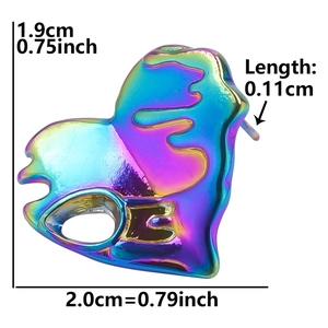 Detail view of iridescent heart earrings with lava design and 1.9cm height dimensions