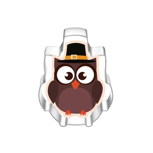 Detailed view of an owl shaped stainless steel cookie cutter with pilgrim hat detail