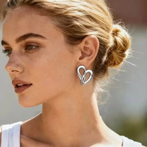 Hollow Twisted Heart Stud Earrings With 925 Sterling Silver Earring Post Minimalist Alloy Jewelry For Women