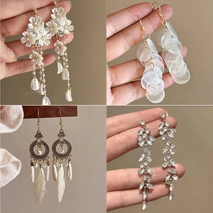 Bohemian Flower Tassel Dangle Earrings Fabric Acrylic Rhinestone Shell With Silver Earring Post For Women Sweet Floral Jewelry