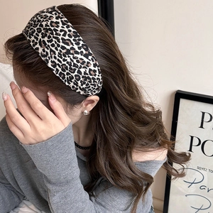 Women Leopard Print Headband Wide Brim Fabric Hair Hoop Retro Fashion Volumizing High Top Hair Accessory