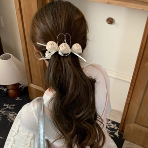 Barrette à cheveux rose en soie crème style français pour femme accessoire élégant