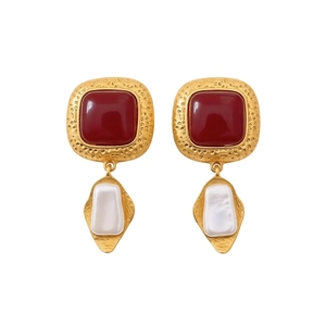 Vintage gold textured earrings with square burgundy resin and baroque pearls