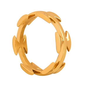 Anello dorato minimalista a forma di fiocco con finitura geometrica lucida a specchio