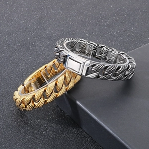 Retro 15mm Cuban link bracelet for men in gold and silver finish with dotted textures
