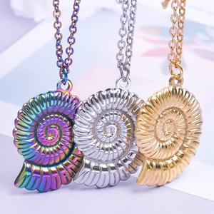 Rainbow gold and silver stainless steel conch pendant necklaces with O-chains