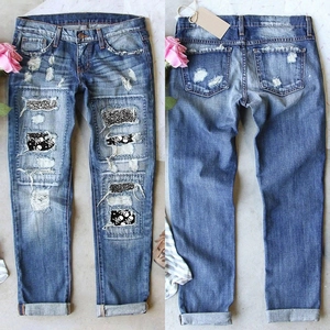 Damen Straight Leg Jeans Zerrissen Distressed Totenkopf Patchwork Denim Hose Mittlere Taille Casual Streetwear Blau