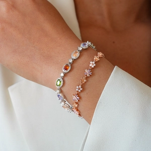 Elegant Copper Bracelet For Women With Zircon Colorful Gemstone Oval Flower Imitation Artificial Pearl Vintage Style Jewelry Accessory