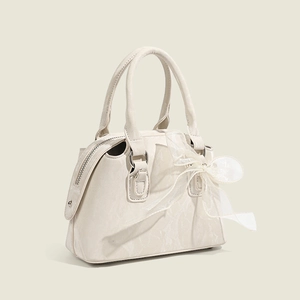 Sac à main Boston chic blanc crème avec nœud élégant en dentelle et poignées