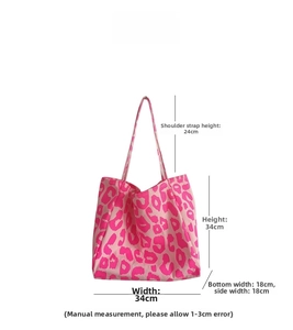 Detailed pink leopard print tote bag size chart showing dimensions and strap height