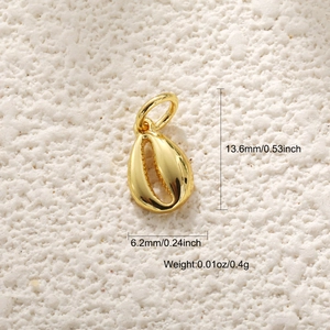 Detailed view of a gold-plated shell charm with size 13.6x6.2mm and 0.4g weight specifications