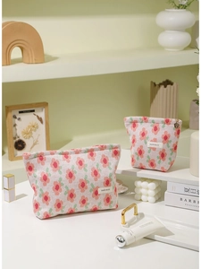 Chic floral knitted cosmetic bags in large and small sizes for travel organization
