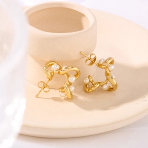 Stainless Steel Artificial Pearl Hoop Earrings 18K Gold Plated Twisted Geometric C Shaped French Elegant Jewelry For Women