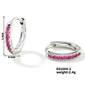 Detail view of silver hoop earrings with pink gemstones showing 1.4cm size and model E01650-2