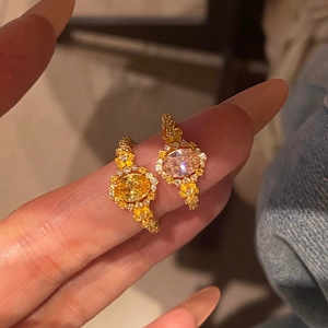 24k gold-plated oval zircon rings with yellow and pink stones and flower accents