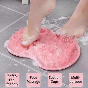 Tappetino massaggio piedi in silicone rosa con ventose e schiuma detergente