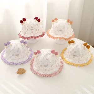 Chapeau bob bébé fille à imprimé cerises avec nœud et bord à carreaux colorés