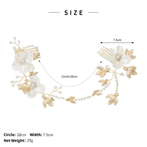 Detailed size chart for bridal floral hair comb showing 28cm circle and 7.5cm width specs