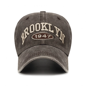 Berretto Brooklyn 1947 vintage in cotone lavato con ricamo 3D grigio antracite